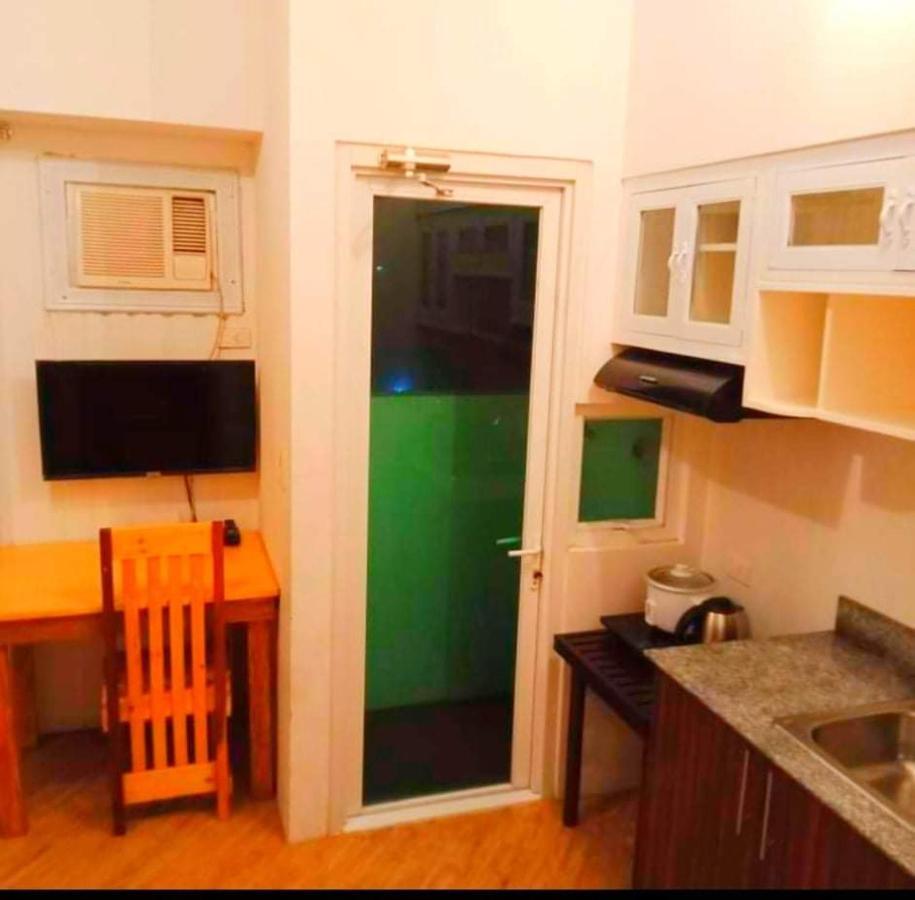 Alabang Affordable Condominium Манила Экстерьер фото