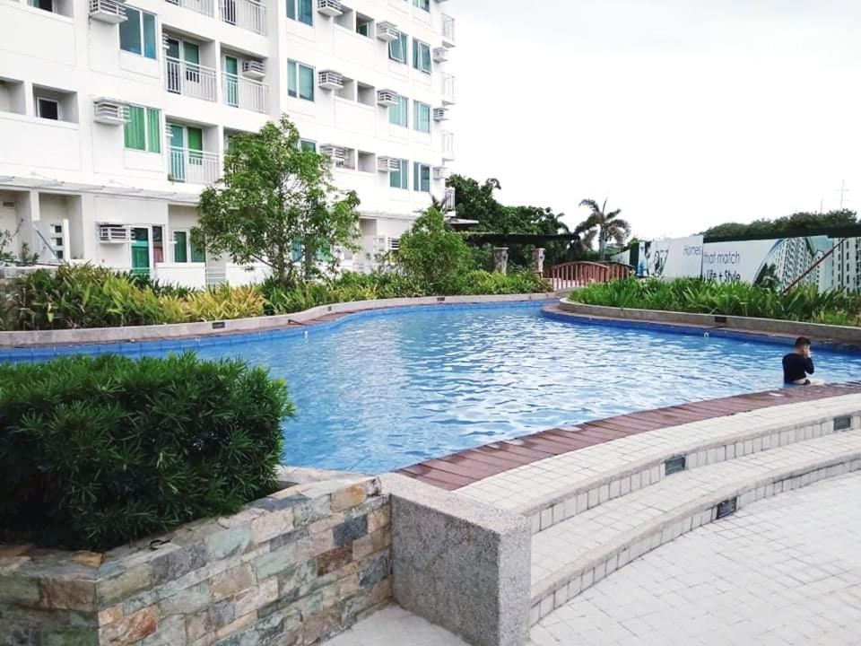 Alabang Affordable Condominium Манила Экстерьер фото